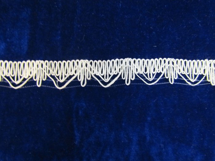 Кружево 14, льняное