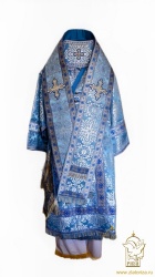 Облачение архиерейское, шелк голубое с серебром.