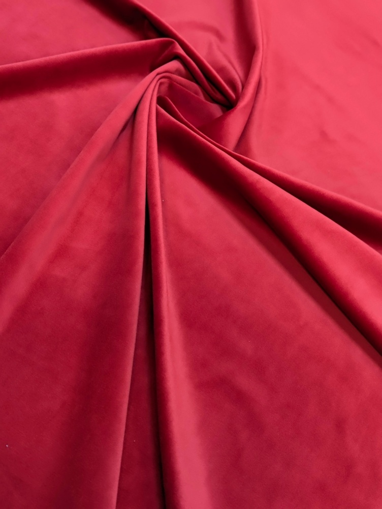 Бархат красный х/б, шир. 150 см