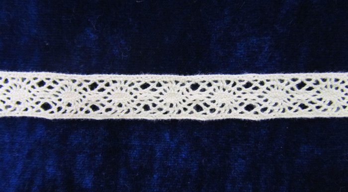 Кружево 20, плетеное