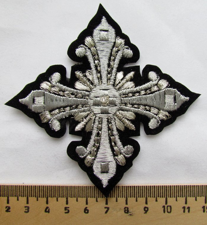 Крест 3 ВАНИН, черный с серебром,8-9 см