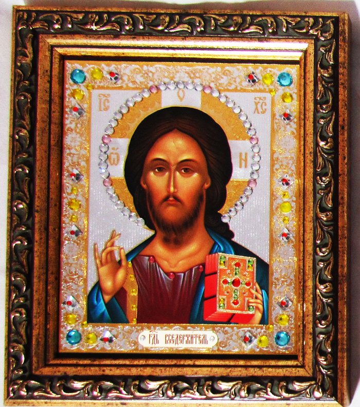 Икона Господь Вседержитель двойное тиснение (14,5х17,5 см), в деревянной рамке, украшена стразами