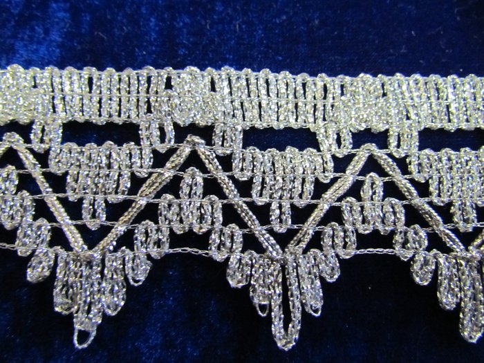 Тесьма серебро 93