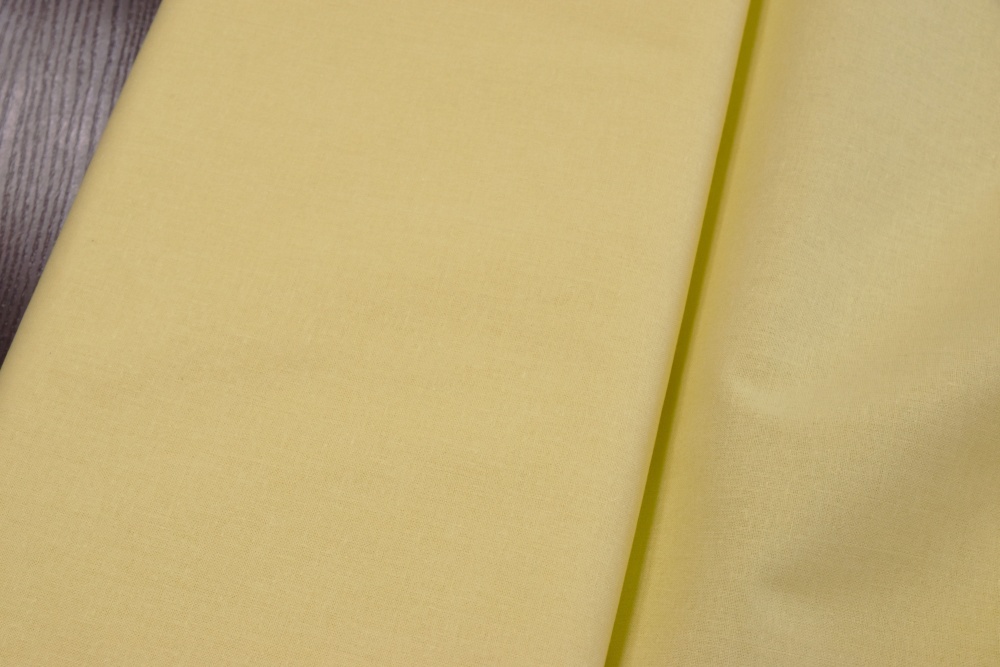 Бязь желтая, шир. 150 см, плотность 140 гр/м2
