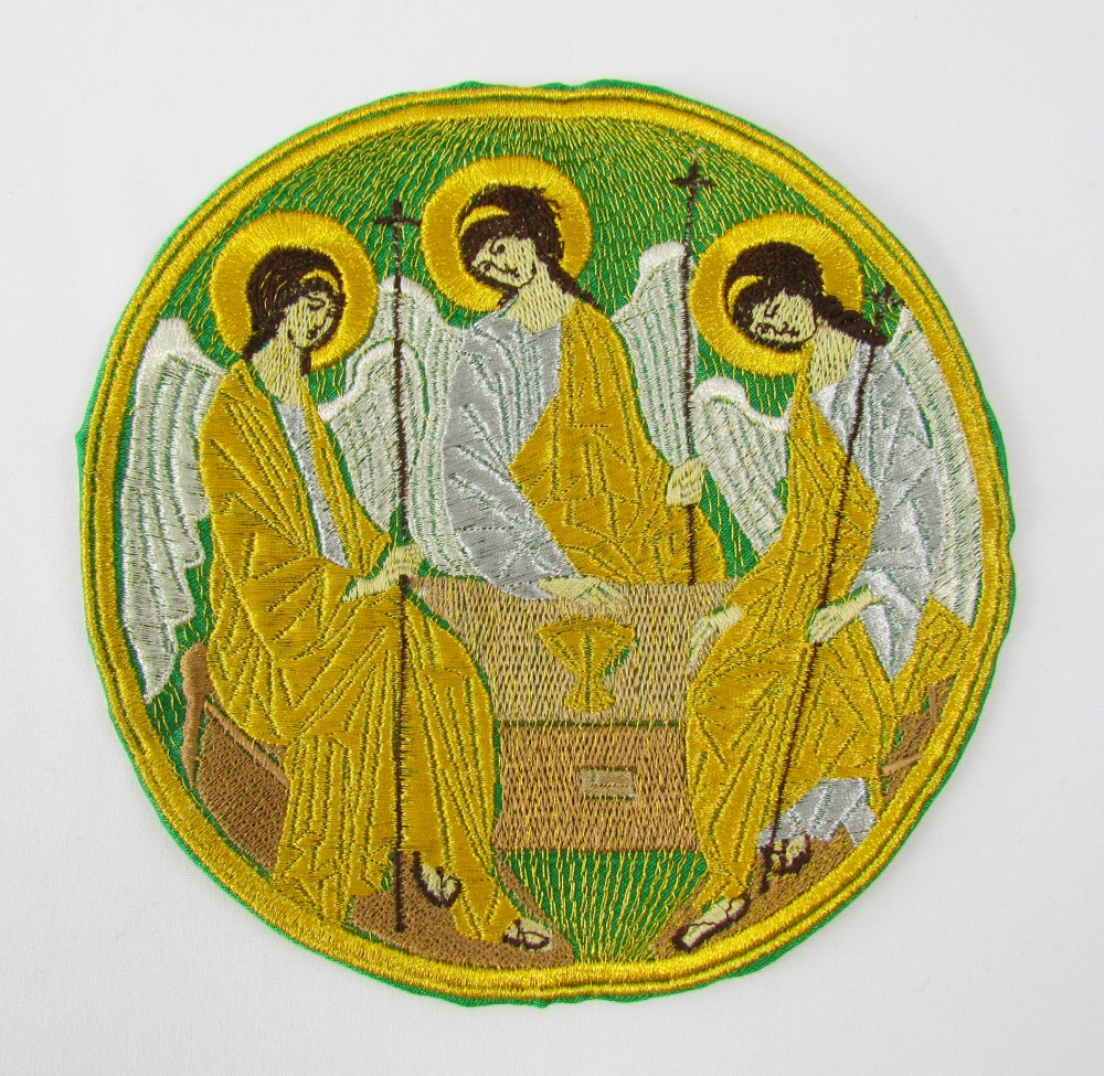 Икона Святая Троица, вышитая, диаметр 17,5 см, П Икона Святая Троица, вышитая, диаметр 17,5 см, П