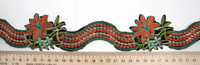 Термоаппликация 12 тесьма цветная