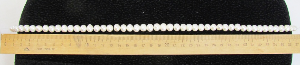 Жемчуг КРУГЛЫЙ №2, диаметр 0,8 см, длина 37-38 см