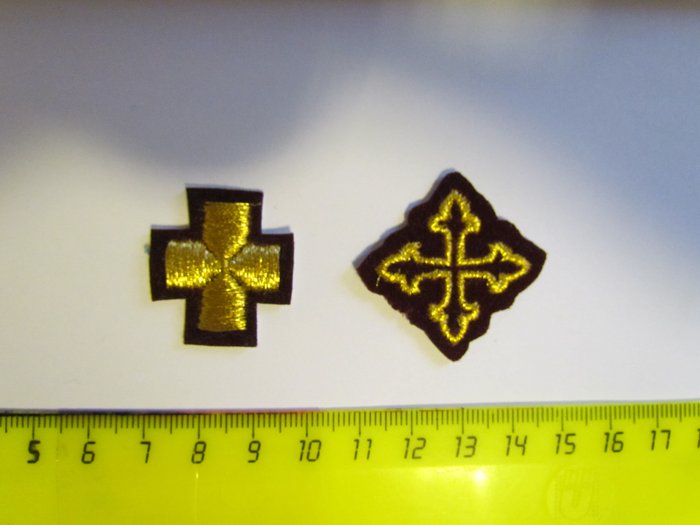 Крест 5 бордо с золотом,4-5 см