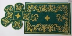 Покровцы бархат, вышитые, ПТИЦЫ зеленые с золотом