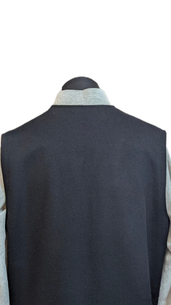Жилетка мужская, сукно