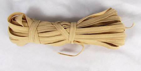 Резинка бежевая 0,6 см (10 метров в упаковке)