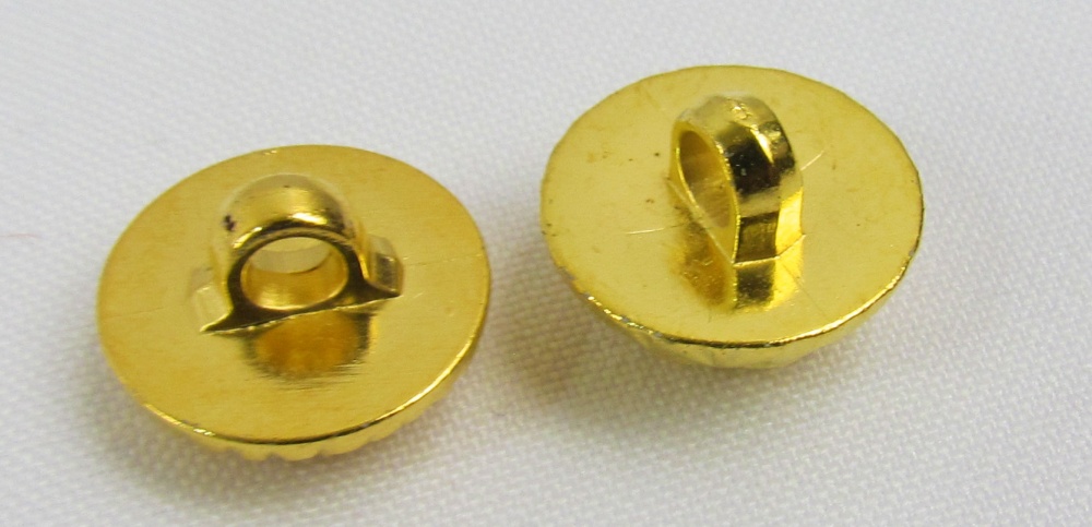 Пуговицы 25 пластик золото