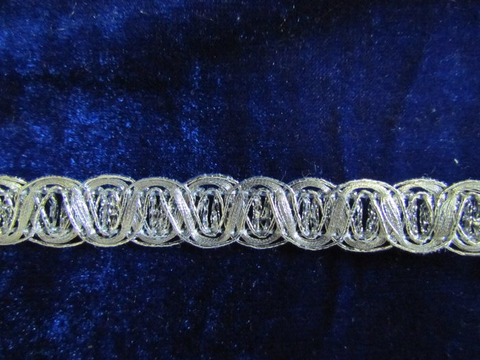 Тесьма серебро 13