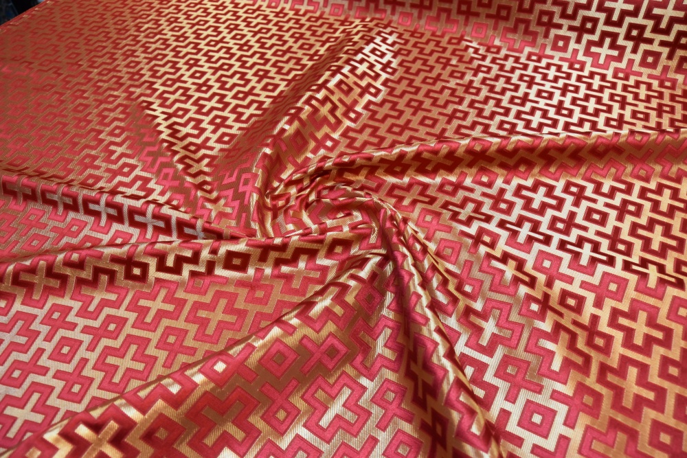 Шелк ИХТИС, красный с золотом, шир. 160 см