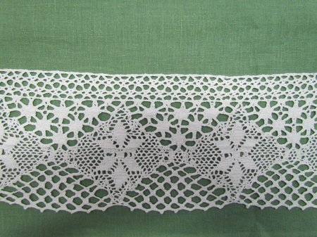 Кружево 37, плетеное
