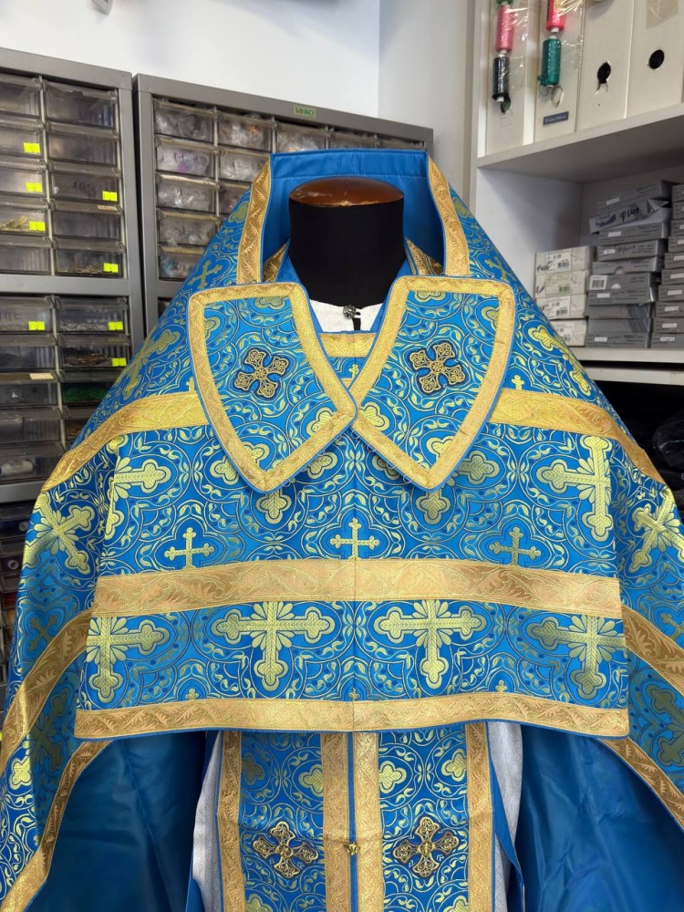 Облачение иерейское, шелк, голубой с золотом.