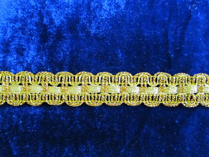 Тесьма золото 11