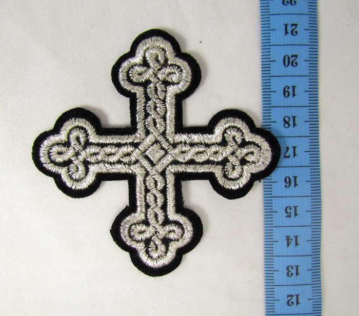 Крест 3 ОКРУГЛАЯ ПЛЕТЕНКА, черный с серебром,8-9 см