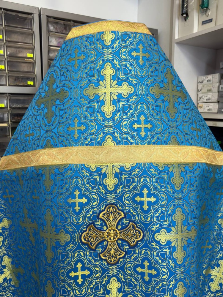Облачение иерейское, шелк, голубой с золотом.