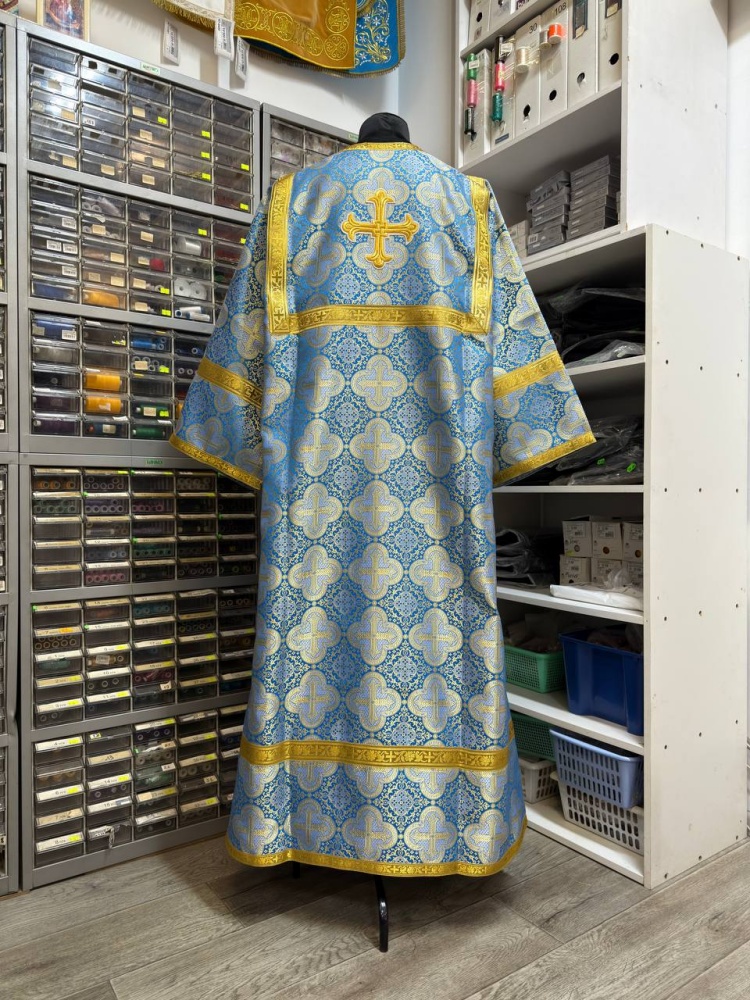 Стихарь алтарный, шелк, голубой с золотом.