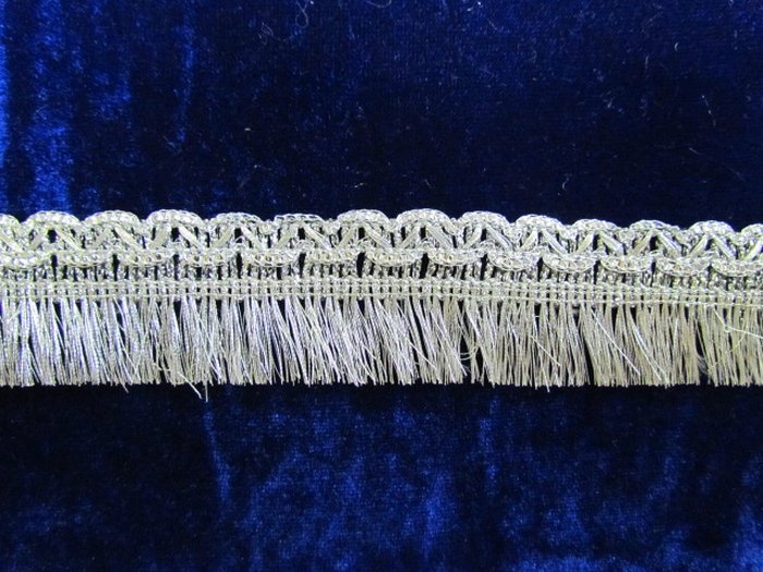 Бахрома серебро 3