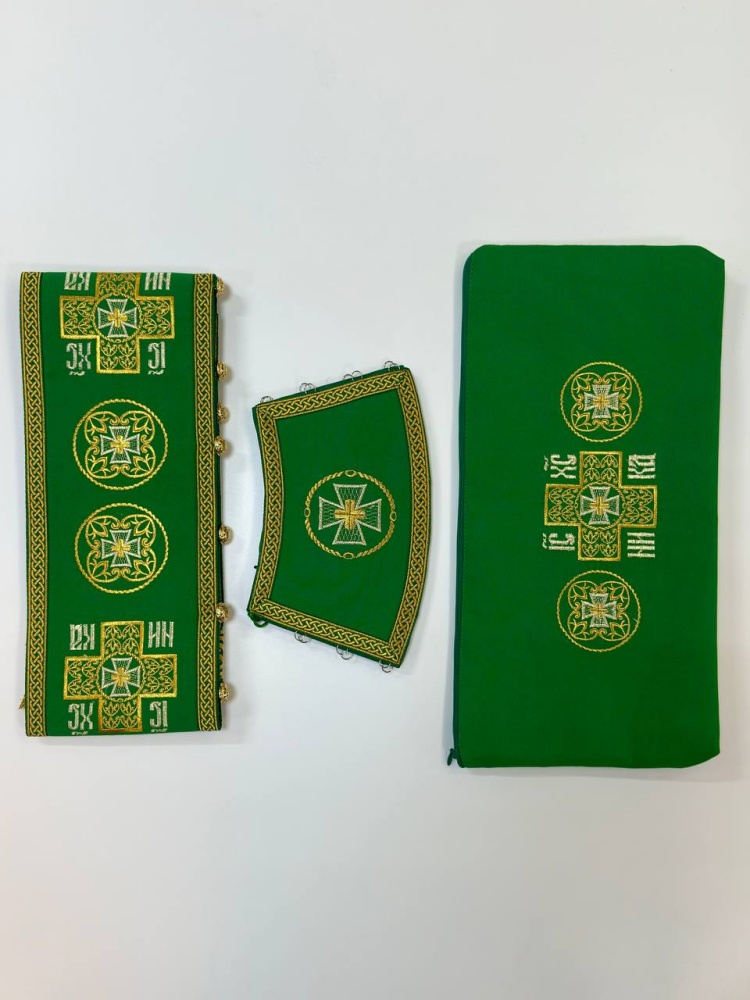 Епитрахиль + поручи, зеленая с золотом, вышитая, с сумочкой