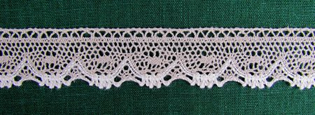 Кружево 157, плетеное, шир. 3,5 см