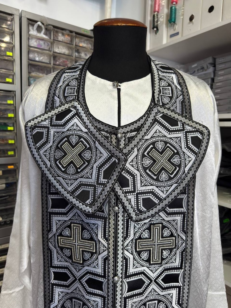 Епитрахиль + поручи, черная с серебром, шелк