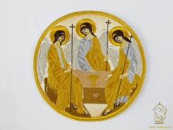 Икона Святая Троица, вышитая, диаметр 17,5 см, П