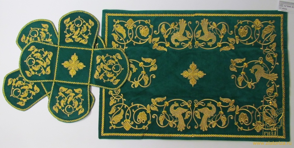 Покровцы бархат, вышитые, ПТИЦЫ зеленые с золотом