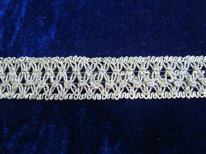 Тесьма серебро 88