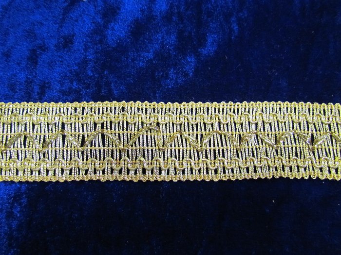 Тесьма золото 16