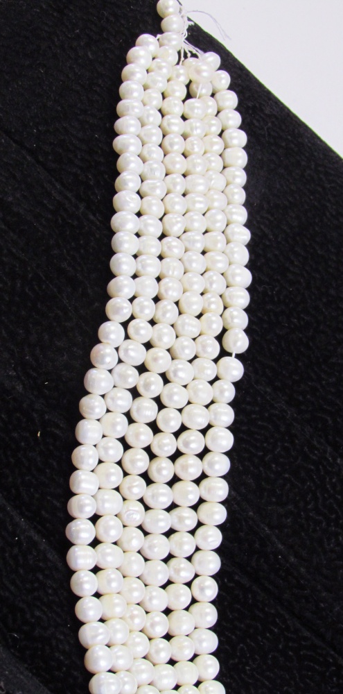 Жемчуг КРУГЛЫЙ №2, диаметр 0,8 см, длина 37-38 см