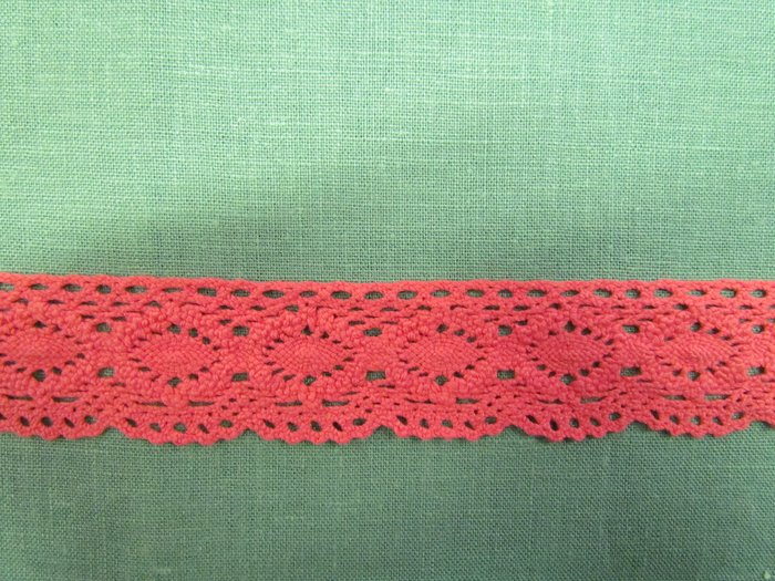 Кружево 25, плетеное