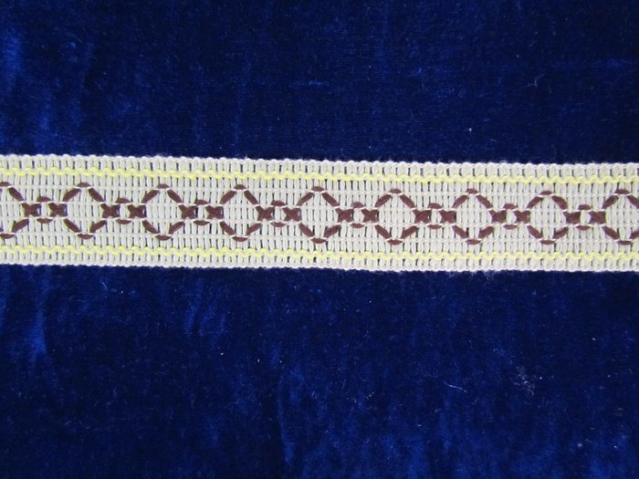 Кружево 13, льняное