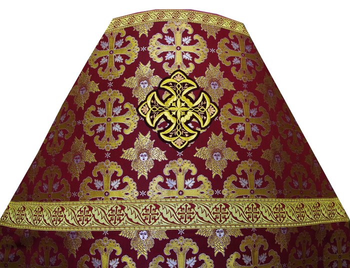 Облачение иерейское, шелк, бордо с золотом.