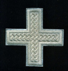 Крест 2 ПРЯМАЯ ПЛЕТЕНКА, лаке с серебром,10-12 см