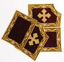 Скрижали бордо бархат вышивка Скрижали бордо бархат вышивка