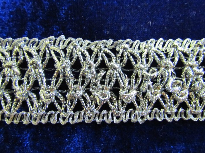Тесьма серебро 88