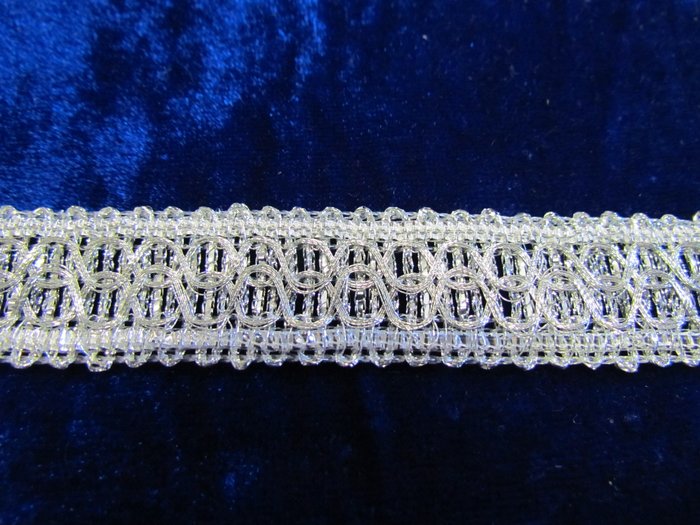 Тесьма серебро 44