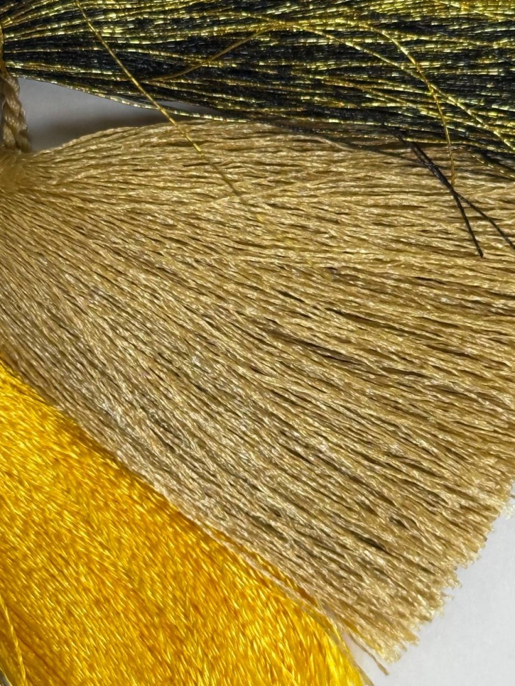 Кисть бежевая 5 см