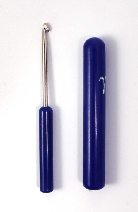 Крючок вязальный металлический № 2,7, с пластиковым колпачком