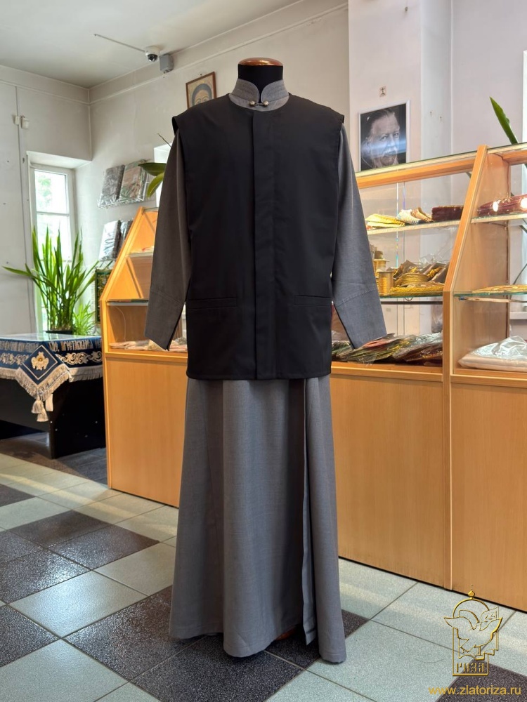 Жилетка мужская, поливискоза, черная