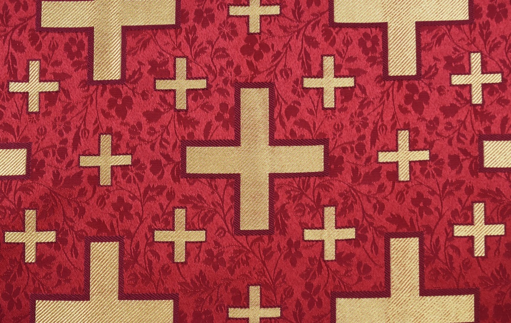 Шелк ДОНСКОЙ, красный с бордо окантовкой, с золотом, шир. 150 см, Рахманово