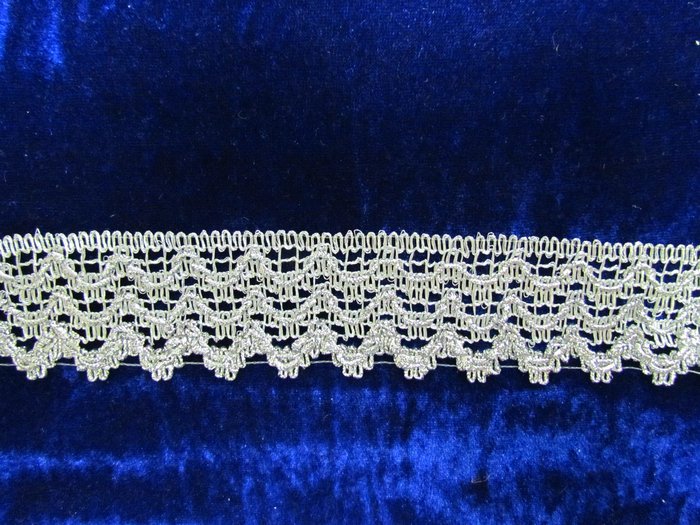 Тесьма серебро 66