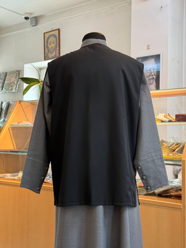 Жилетка мужская, поливискоза, черная