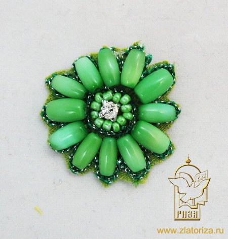 Цветок из бусин