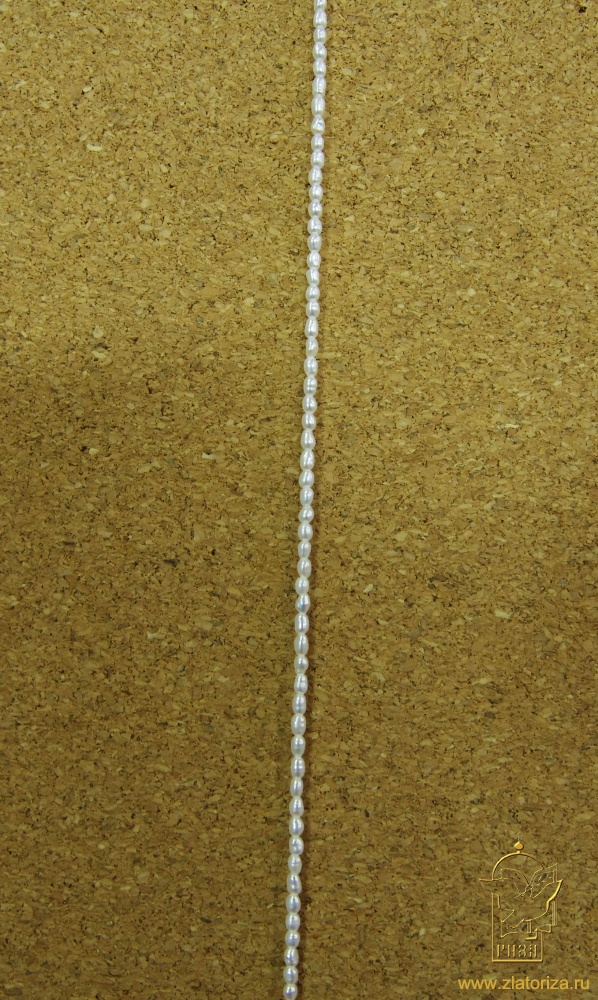 Жемчуг ОГУРЦЫ № 4, 0,3 х 0,2, длина нитки 38 см