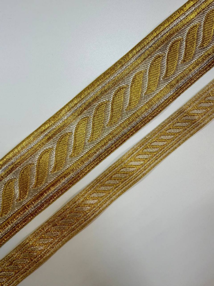 Галун Греция ЛЕПЕСТОК, шир. 2,5 см, золотой с серебром