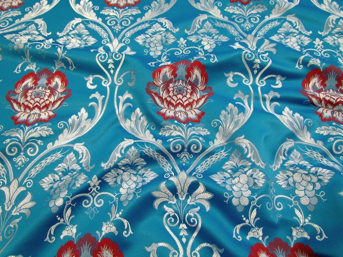 Шелк РОЗА ПАВЛОВСКАЯ, голубая с серебром, с красной розой, шир. 150 см, Павловский Посад